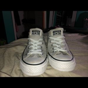size 8 light grey converse